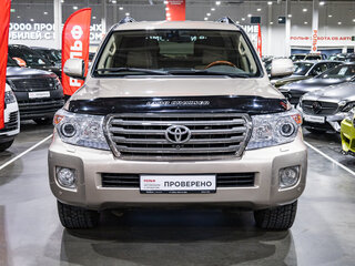 2012 Toyota Land Cruiser 200 Series Рестайлинг 1, золотистый, 3399000 рублей, вид 3