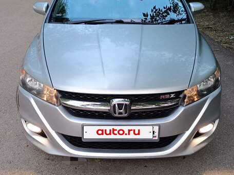 2011 Honda Stream II Рестайлинг, серебристый, 1150000 рублей, вид 3