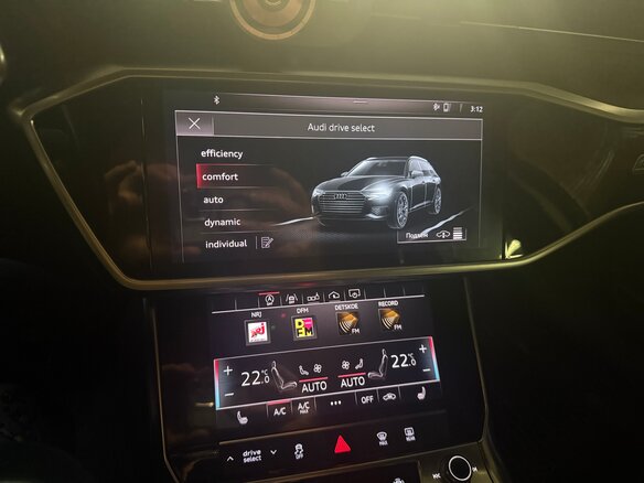 2019 Audi A6 45 TDI V (C8), серый, 4520000 рублей - вид 4