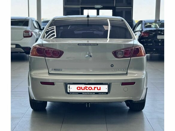 2008 Mitsubishi Lancer X, бежевый, 829000 рублей - вид 4