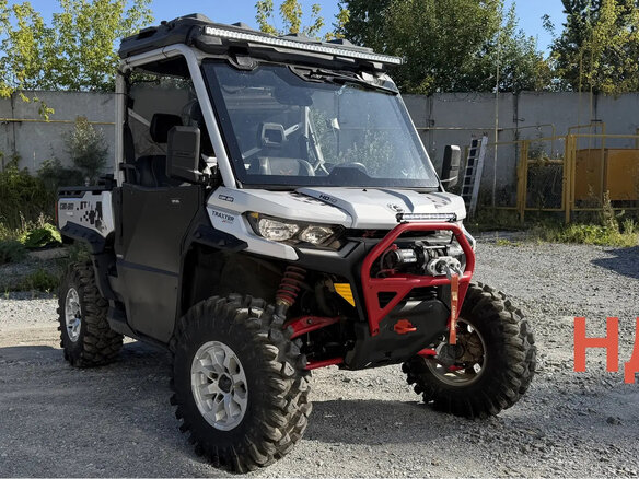 2023 BRP Can-Am Traxter X-MR, серый, 3050000 рублей