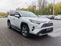 2020 Toyota RAV4 V (XA50), белый - вид 8