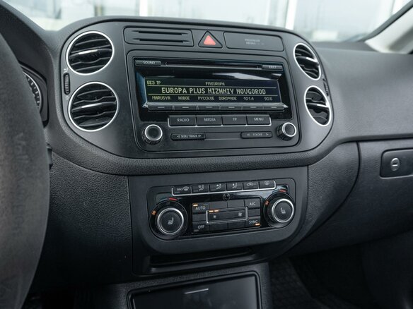2012 Volkswagen Golf Plus II, серебристый, 785000 рублей - вид 16
