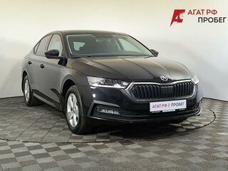 2021 Skoda Octavia IV (A8), чёрный, 1870000 рублей, вид 3