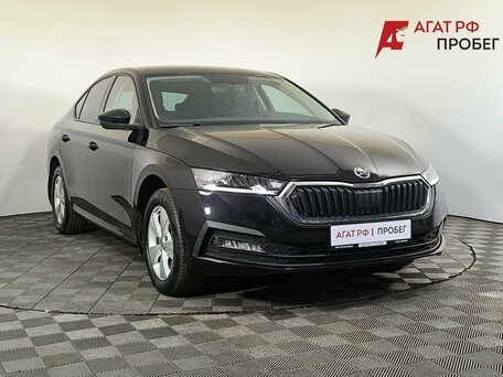 2021 Skoda Octavia IV (A8), чёрный, 1750000 рублей, вид 3