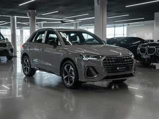 2026 Audi Q3 45 TFSI II (F3), серый, 5450000 рублей, вид 2