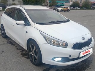 2014 Kia Ceed II, белый, 670000 рублей, вид 5