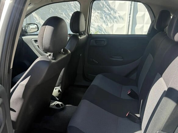 2004 Opel Corsa C Рестайлинг, серебристый, 230000 рублей - вид 11