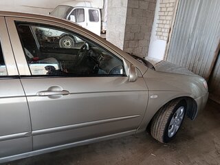 2006 Kia Cerato I, золотистый, 445000 рублей, вид 3