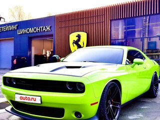 2019 Dodge Challenger III Рестайлинг 2, зелёный, 5000000 рублей, вид 1