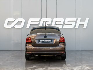 2017 Volkswagen Polo V Рестайлинг, коричневый, 1289000 рублей, вид 4