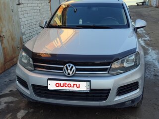 2011 Volkswagen Touareg II, серебристый, 1300000 рублей, вид 1