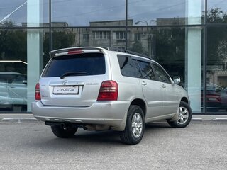 2002 Toyota Highlander I (XU20), белый, 830000 рублей, вид 5