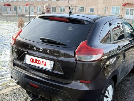 2017 Lada (ВАЗ) XRAY I, коричневый, 850000 рублей, вид 3