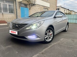 2010 Hyundai Sonata VI (YF), серый, 990000 рублей, вид 1