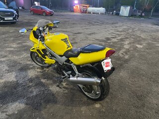 2001 Honda VTR 1000, жёлтый, 325000 рублей, вид 1