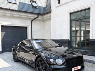 2022 Bentley Continental GT III, чёрный, 22000000 рублей, вид 1