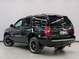 2013 Chevrolet Tahoe 6AT III, чёрный, 3000000 рублей, вид 4