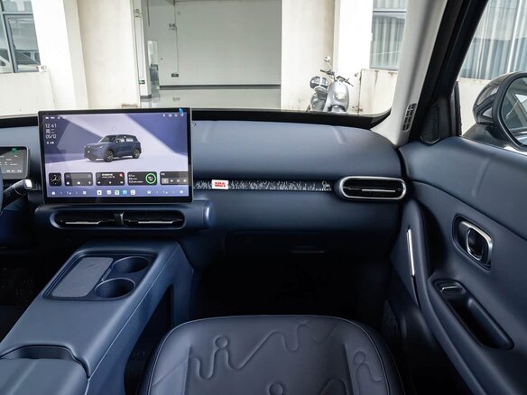 2026 Leapmotor A10 39.8 kWh, голубой, 1575055 рублей - вид 29