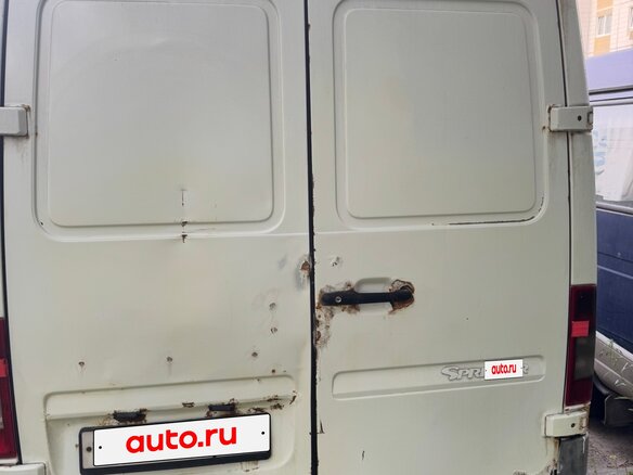 2004 Mercedes-Benz Sprinter, белый, 750000 рублей - вид 3