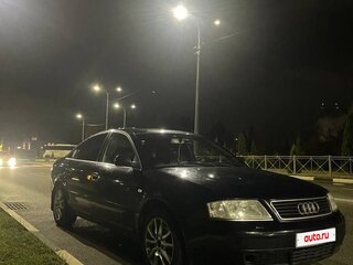 1998 Audi A6 II (C5), синий, 650000 рублей, вид 1