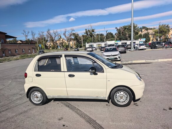 2013 Daewoo Matiz I Рестайлинг, бежевый, 299000 рублей - вид 4