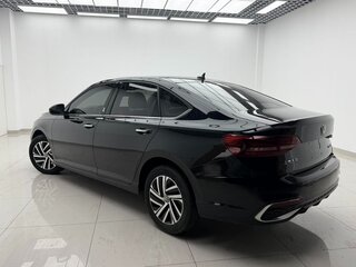 2023 Volkswagen Lavida III Рестайлинг, чёрный, 1190000 рублей, вид 4