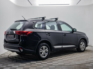 2016 Mitsubishi Outlander III Рестайлинг 2, чёрный, 1594000 рублей, вид 5