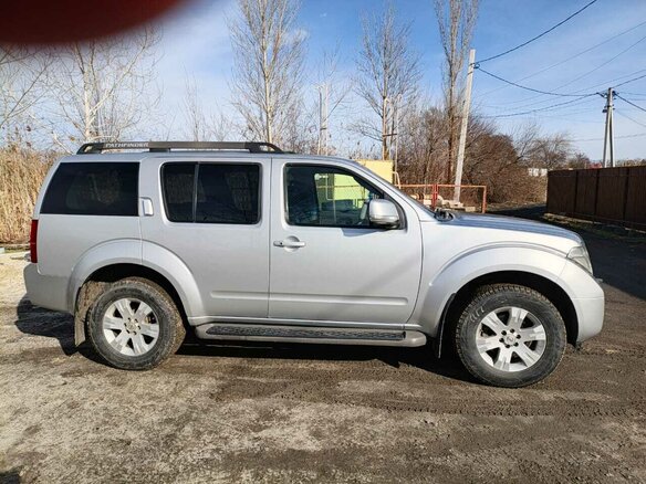 2007 Nissan Pathfinder III, белый, 1410000 рублей - вид 4