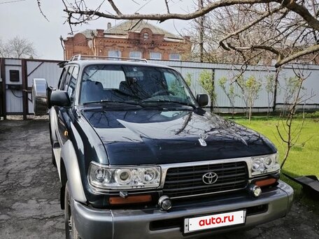 1996 Toyota Land Cruiser 80 Series Рестайлинг, зелёный, 1380000 рублей, вид 3