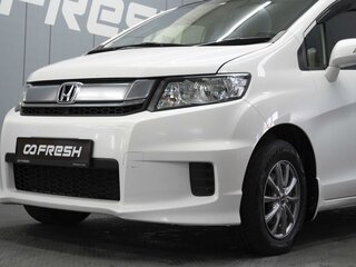 2014 Honda Freed Spike I Рестайлинг 2, белый, 1080000 рублей, вид 5