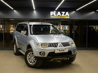 2013 Mitsubishi Pajero Sport II Рестайлинг, серебристый, 1699000 рублей, вид 2
