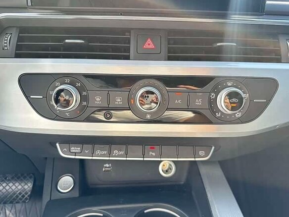 2022 Audi A4 35 TFSI Long V (B9) Рестайлинг, белый, 2900000 рублей - вид 11