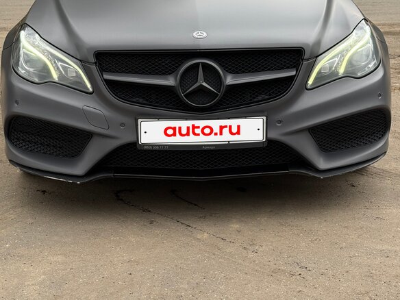 2013 Mercedes-Benz E-Класс 200 IV (W212, S212, C207) Рестайлинг, серый, 1550000 рублей - вид 4
