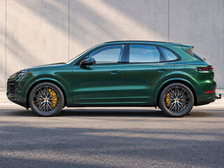 2026 Porsche Cayenne III Рестайлинг, зелёный, 17570000 рублей, вид 3