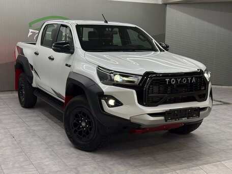 Toyota Hilux VIII Рестайлинг 3