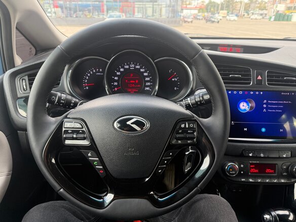2013 Kia Ceed II, синий, 860000 рублей - вид 11