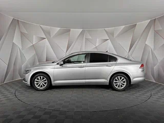 2017 Volkswagen Passat B8, серебристый, 1895000 рублей, вид 5