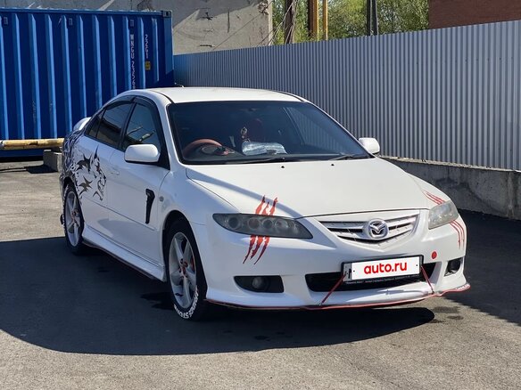 2002 Mazda Atenza I, белый, 725000 рублей - вид 4