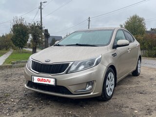 2013 Kia Rio 5-speed III, бежевый, 635000 рублей, вид 1