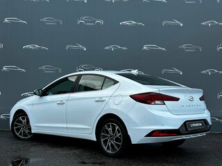 2019 Hyundai Elantra VI (AD) Рестайлинг, белый, 1498300 рублей, вид 4