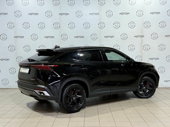 2023 Omoda C5 I, чёрный, 1670000 рублей - вид 3