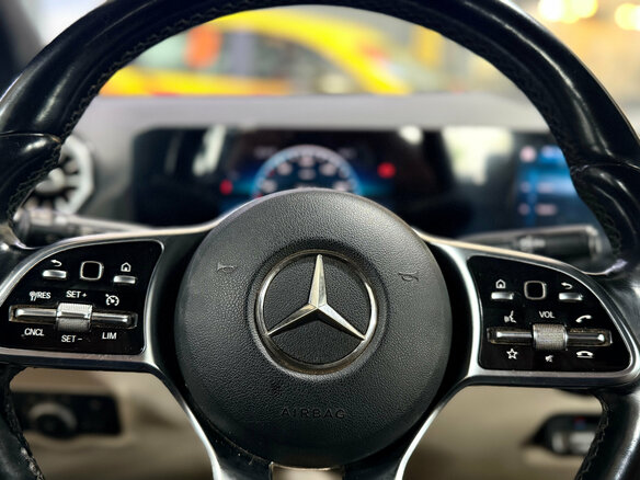 2020 Mercedes-Benz GLA 200 II (H247), чёрный - вид 13