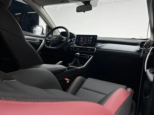 2022 Geely Binyue I Рестайлинг, белый, 1171000 рублей - вид 16