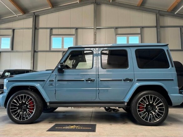 2026 Mercedes-Benz G-Класс AMG 63 AMG II (W465) Рестайлинг, голубой, 34000000 рублей - вид 3