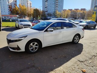2021 Hyundai Avante VII, белый, 2500000 рублей, вид 5