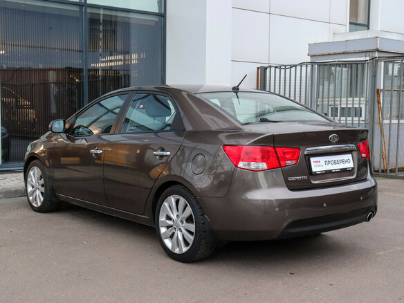 2012 Kia Cerato 6-speed II, коричневый, 980000 рублей - вид 5