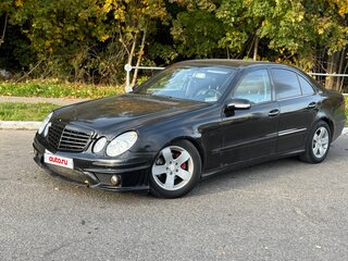 2002 Mercedes-Benz E-Класс 220 III (W211, S211), чёрный, 590000 рублей, вид 4
