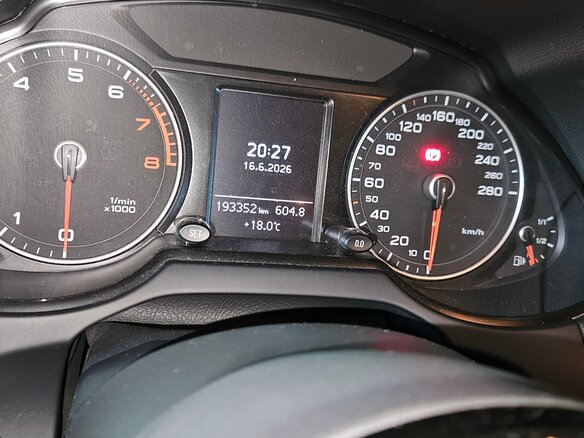 2016 Audi Q5 I (8R) Рестайлинг, чёрный, 2150000 рублей - вид 6