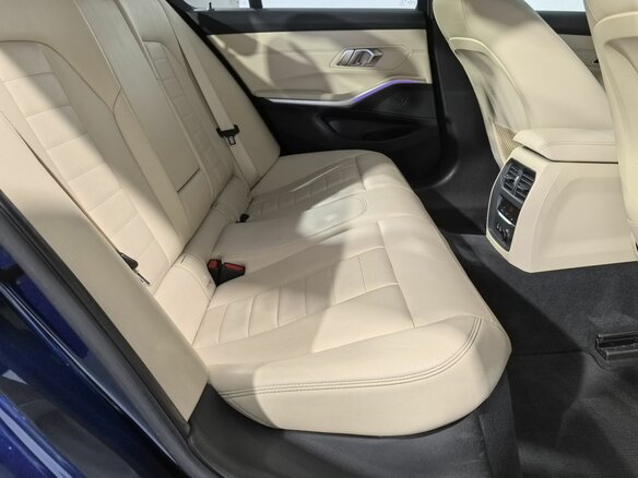 2019 BMW 3 серии 320i xDrive VII (G2x), синий, 3789999 рублей - вид 15